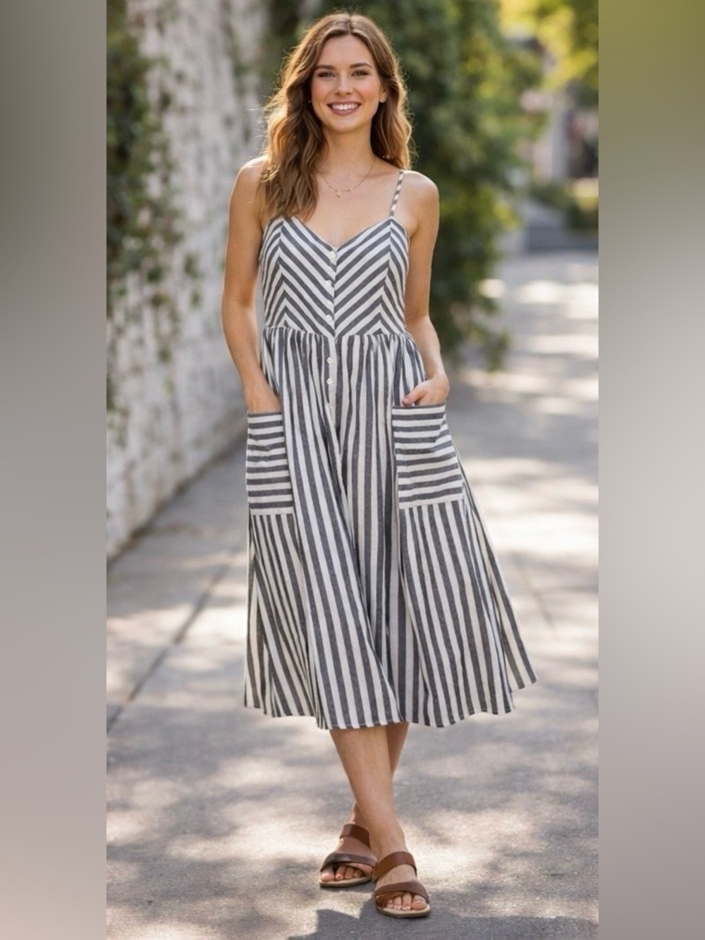 Le-La-Lo Striped Button-Front Sundress in Black and White